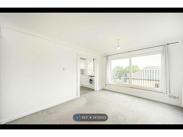 1 Bedroom Flat To Rent In Grenville Road, London, N19