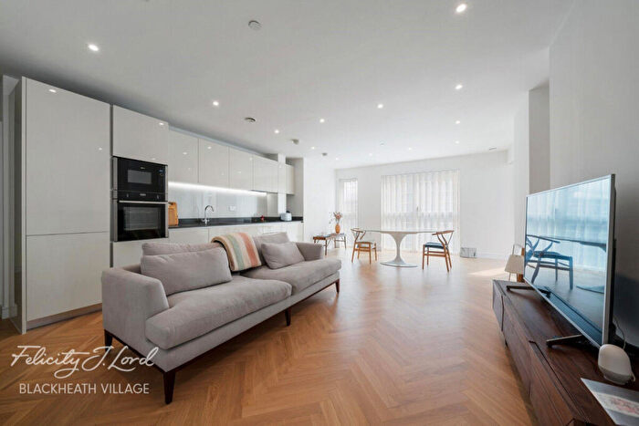3 Bedroom Apartment For Sale In Pegler Square, London, SE3