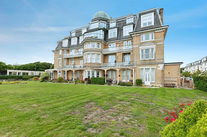 1 Bedroom Flat For Sale In West Hill Road, Bournemouth, BH2