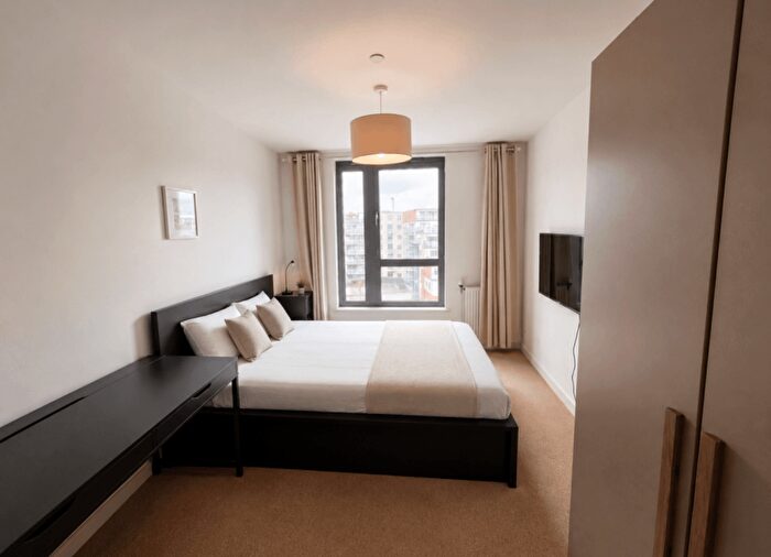 2 Bedroom Flat To Rent In Waterside Heights, E16