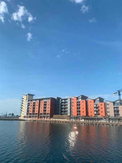 2 Bedroom Flat To Rent In Kings Road, Swansea, SA1