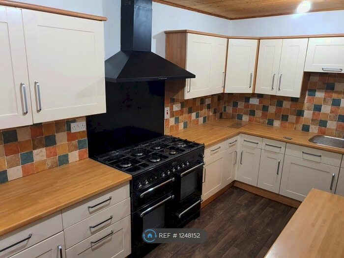 3 Bedroom Semi-Detached House To Rent In Austerby, Bourne, PE10