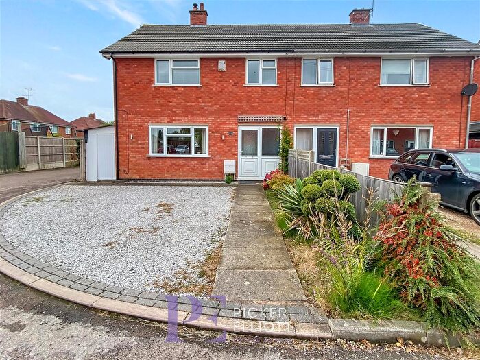 3 Bedroom Semi-Detached House To Rent In Netherley Road, Hinckley, LE10