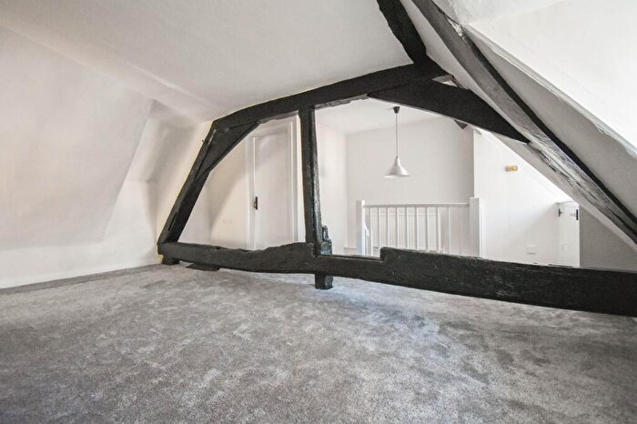 1 Bedroom Apartment For Sale In Bunyans Mead, Elstow, MK42