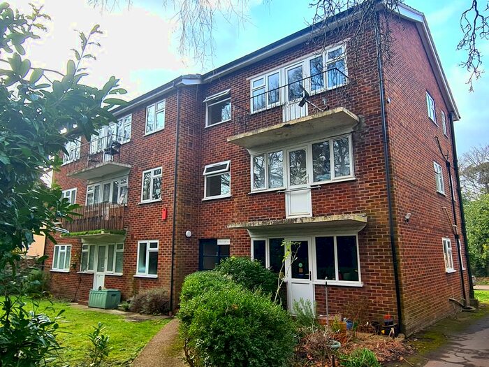 1 Bedroom Flat To Rent In Coxford Road, Southampton, SO16