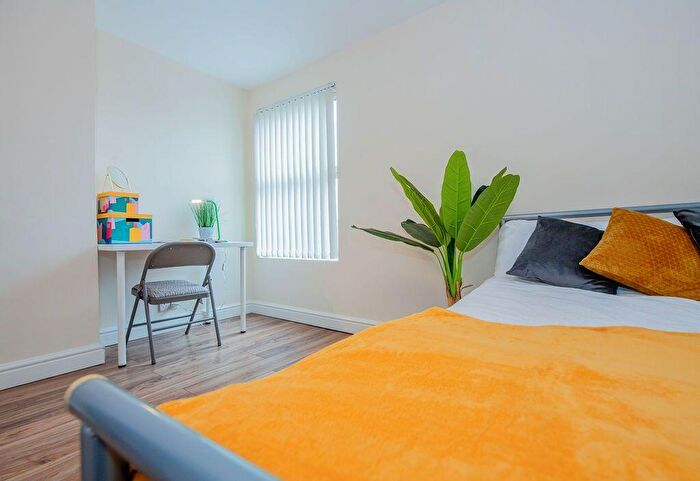 5 Bedroom Flat To Rent In Lawrence Road, Liverpool, L15