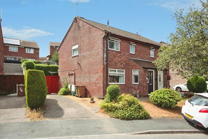 3 Bedroom Semi Detached House For Sale In Clos Cyncoed, Caerphilly, CF83