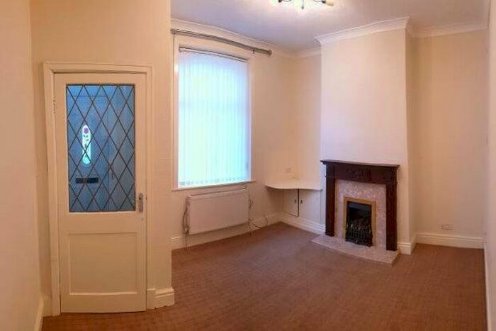 2 Bedroom Property To Rent In Waterbarn Street, Burnley BB10