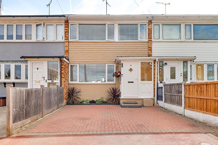 3 Bedroom Terraced House For Sale In Bramble Road, Eastwood, Leigh-on-Sea, SS9