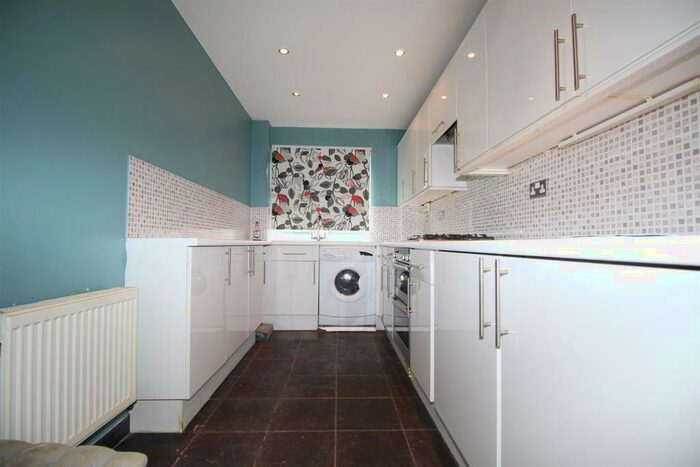 2 Bedroom Apartment To Rent In Addison Road, Enfield, EN3