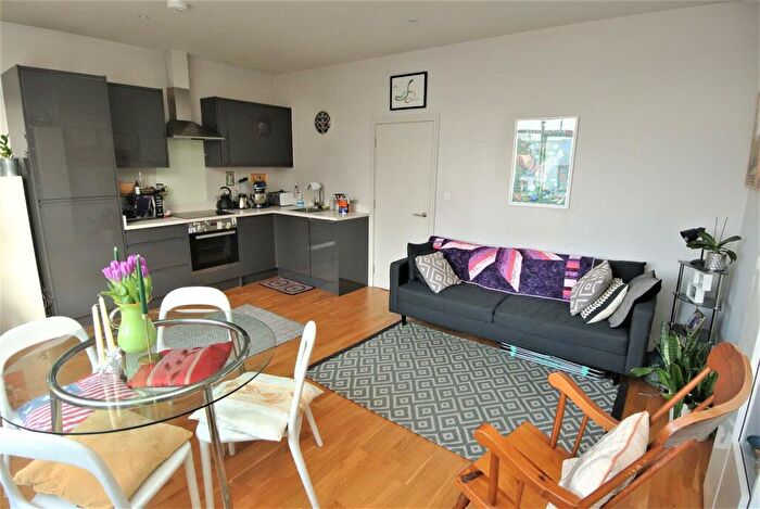 1 Bedroom Apartment To Rent In Cobham, KT11