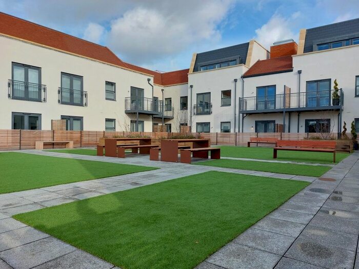 2 Bedroom Flat To Rent In Brightwells Yard, Old Market Place, Farnham, GU9