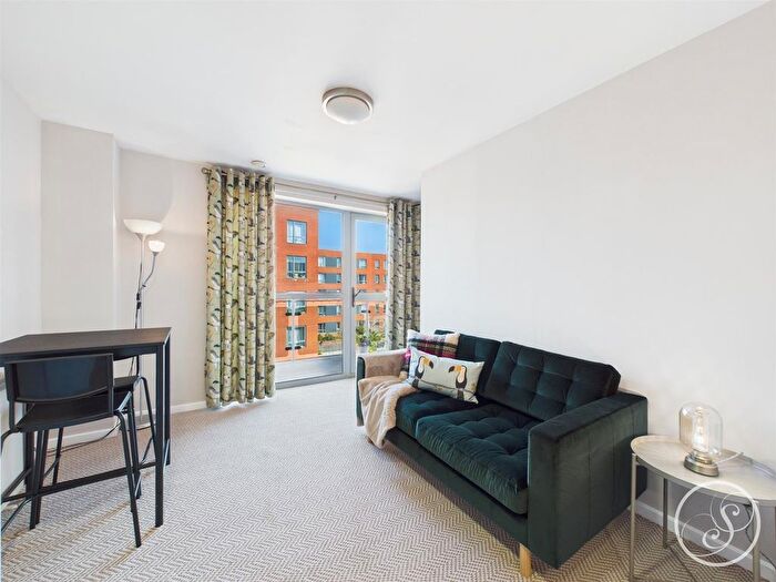 1 Bedroom Flat To Rent In Ahlux Court, Millwright Street, Leeds, LS2