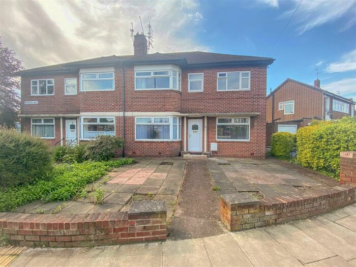 2 Bedroom Ground Flat To Rent In Broadway West, Gosforth, Newcastle Upon Tyne, NE3