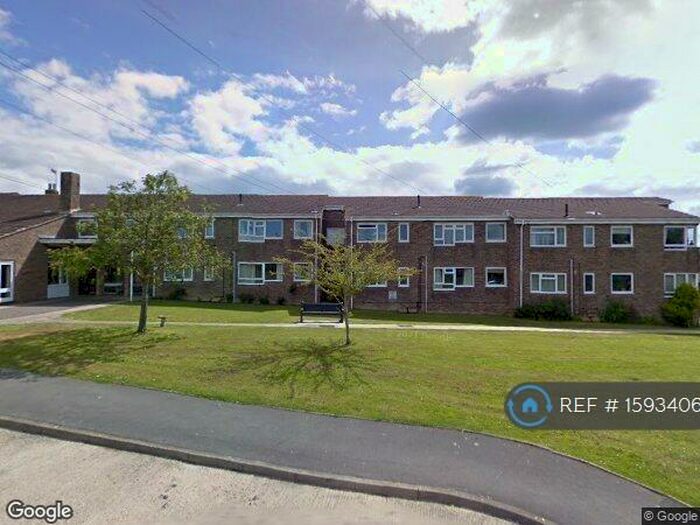 1 Bedroom Flat To Rent In St. Marys Gardens, Beaminster, DT8