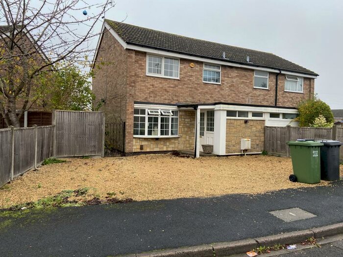 3 Bedroom House To Rent In Dowles Road, Kidderminster, DY11