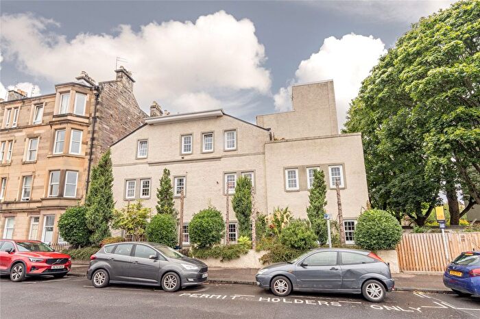 2 Bedroom Flat For Sale In Bellevue Road, Edinburgh, EH7
