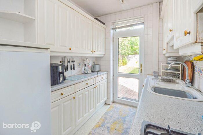 3 Bedroom Semi-Detached House For Sale In Whitehill Road, Brinsworth, S60