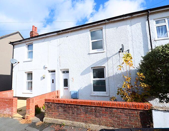 2 Bedroom Terraced House For Sale In Lytton Road, Bournemouth, BH1