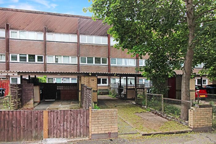 4 Bedroom Terraced House To Rent In Moorfoot, Fullers Slade, Milton Keynes, Buckinghamshire, MK11