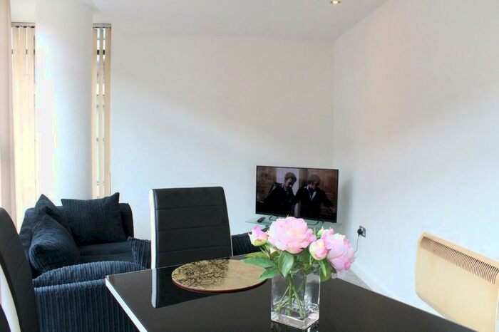 3 Bedroom Apartment To Rent In Hill Quays, Jordan Street, Manchester, M15