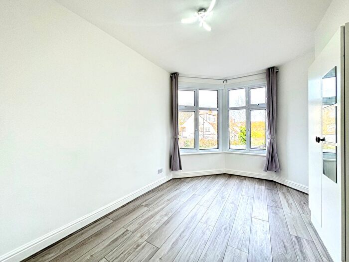 1 Bedroom Flat To Rent In East End Road, London, N2