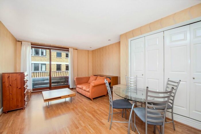 1 Bedroom Flat To Rent In Gun Wharf, Wapping High Street, London, E1W