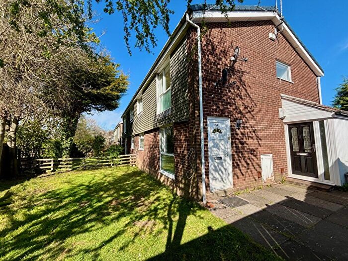 2 Bedroom Flat To Rent In Soulby Court, Kingston Park, NE3