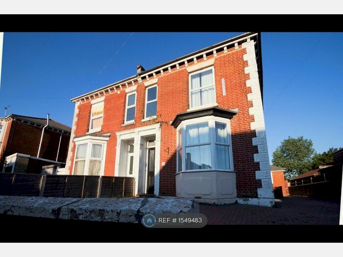 8 Bedroom Semi-Detached House To Rent In Westridge Road, Southampton, SO17