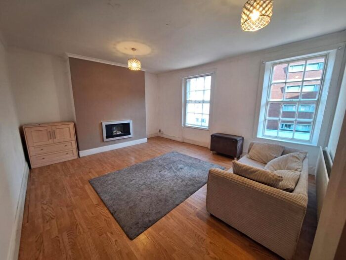 2 Bedroom Maisonette For Sale In Thornton Street, Newcastle Upon Tyne, NE1