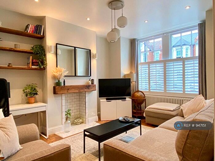 1 Bedroom Maisonette To Rent In Cambray Road, London, SW12