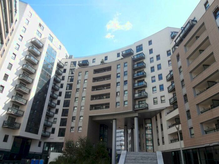 Studio To Rent In The Gateway East, Leeds City Centre, LS9