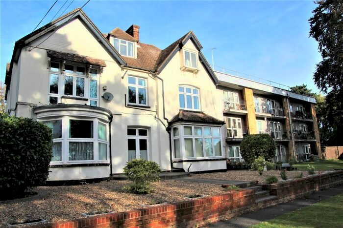 1 Bedroom Studio To Rent In The Approach, Orpington, Kent, BR6