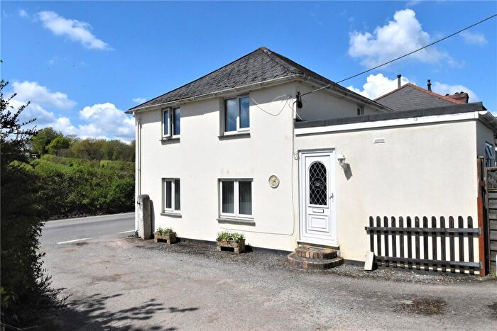3 Bedroom Detached House For Sale In Newtown, Fowey, Cornwall, PL23