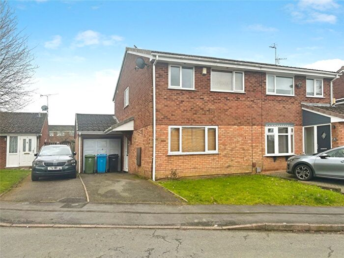 3 Bedroom Semi-Detached House For Sale In Avon Close, Perton, Wolverhampton, WV6