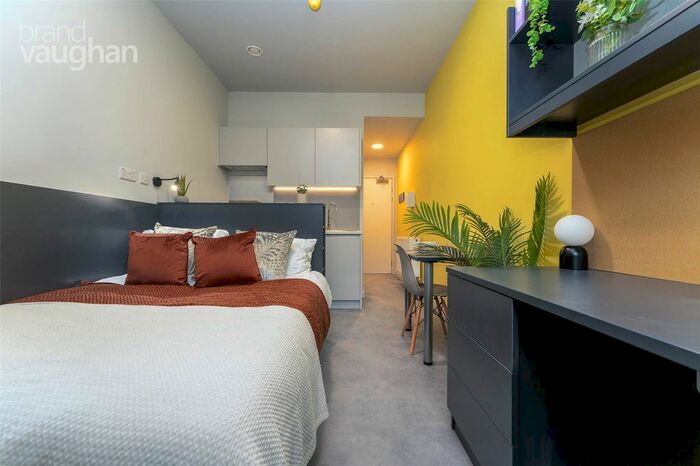 1 Bedroom Flat To Rent In Lewes Road, Brighton, East Sussex, BN2