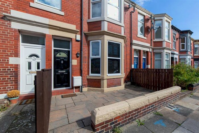 2 Bedroom Flat To Rent In Tosson Terrace, Heaton, Newcastle Upon Tyne, NE6