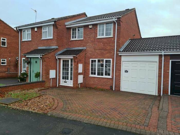 2 Bedroom Property To Rent In Turchill Drive Sutton Coldfield, B76
