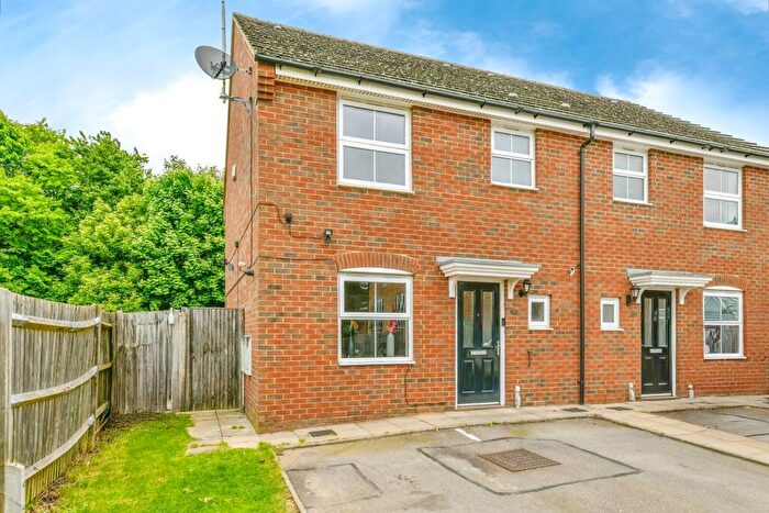 3 Bedroom Semi-Detached House For Sale In Hayward Close, Stevenage, Hertfordshire, SG1