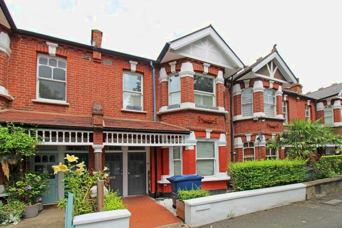 2 Bedroom Flat To Rent In Valetta Road, London, W3