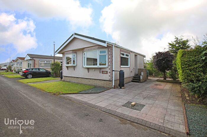 2 Bedroom Property For Sale In Woodside Park, Stalmine, Poulton-Le-Fylde, FY6