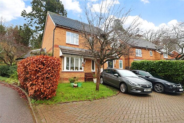 4 Bedroom Detached House To Rent In Percheron Drive, Knaphill, Woking, Surrey, GU21