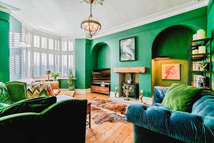 3 Bedroom Terraced House For Sale In Airedale Terrace, Skipton, BD23