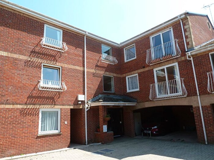 1 Bedroom Flat To Rent In Exeter Road, Exmouth, EX8