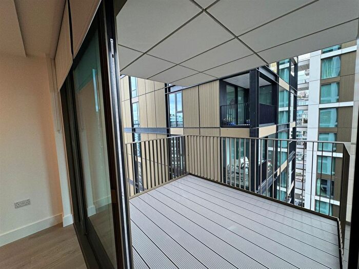 1 Bedroom Flat To Rent In Palmer Road, London, SW11