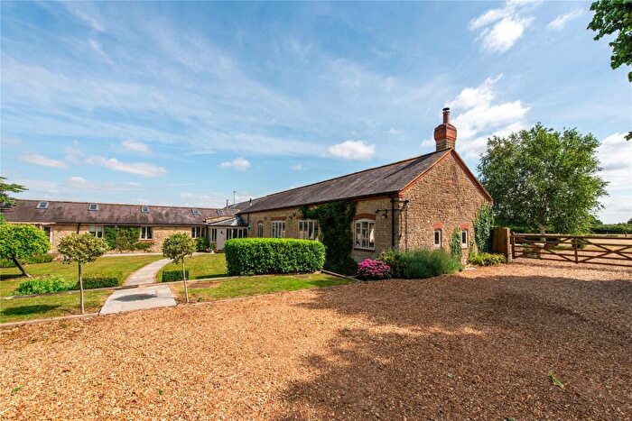 6 Bedroom Barn Conversion For Sale In High Street, Harrington, Northamptonshire, NN6