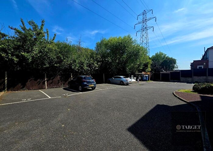 1 Bedroom Flat To Rent In Tysoe Avenue, EN3