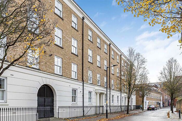 2 Bedroom Flat To Rent In Spurgeon Street, Borough, SE1