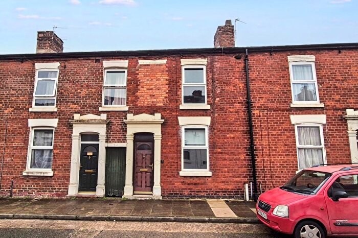 2 Bedroom Terraced House For Sale In Elliott Street, Preston, Lancashire, PR1