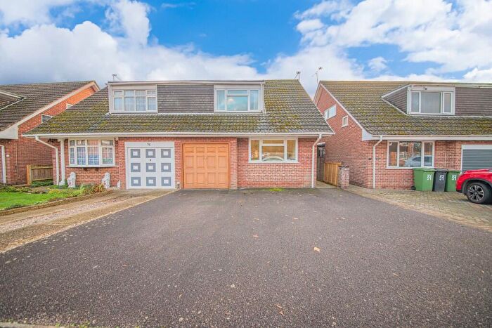 3 Bedroom Semi-Detached House For Sale In Itchen Avenue, Bishopstoke, Eastleigh, SO50